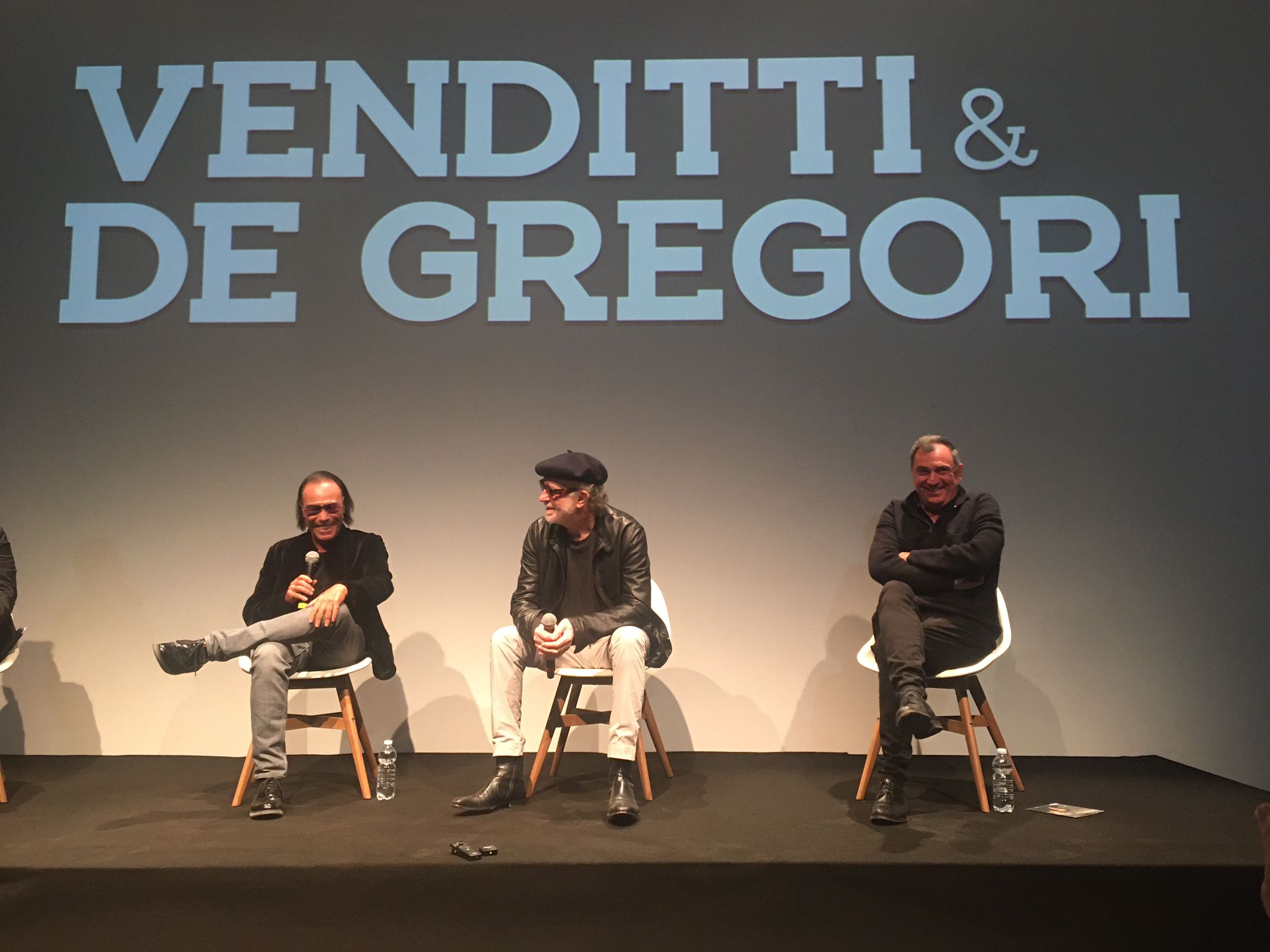 Antonello Venditti e Francesco De Gregori di nuovo insieme: ecco il loro  tour live – SetteNews